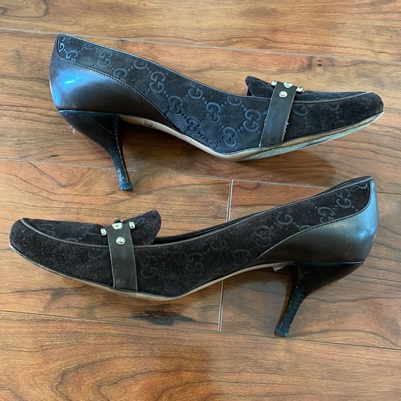 Authentic Gucci Brown GG Suede with Gold Hardware Mid High Heel Shoes - Picture 8 of 16